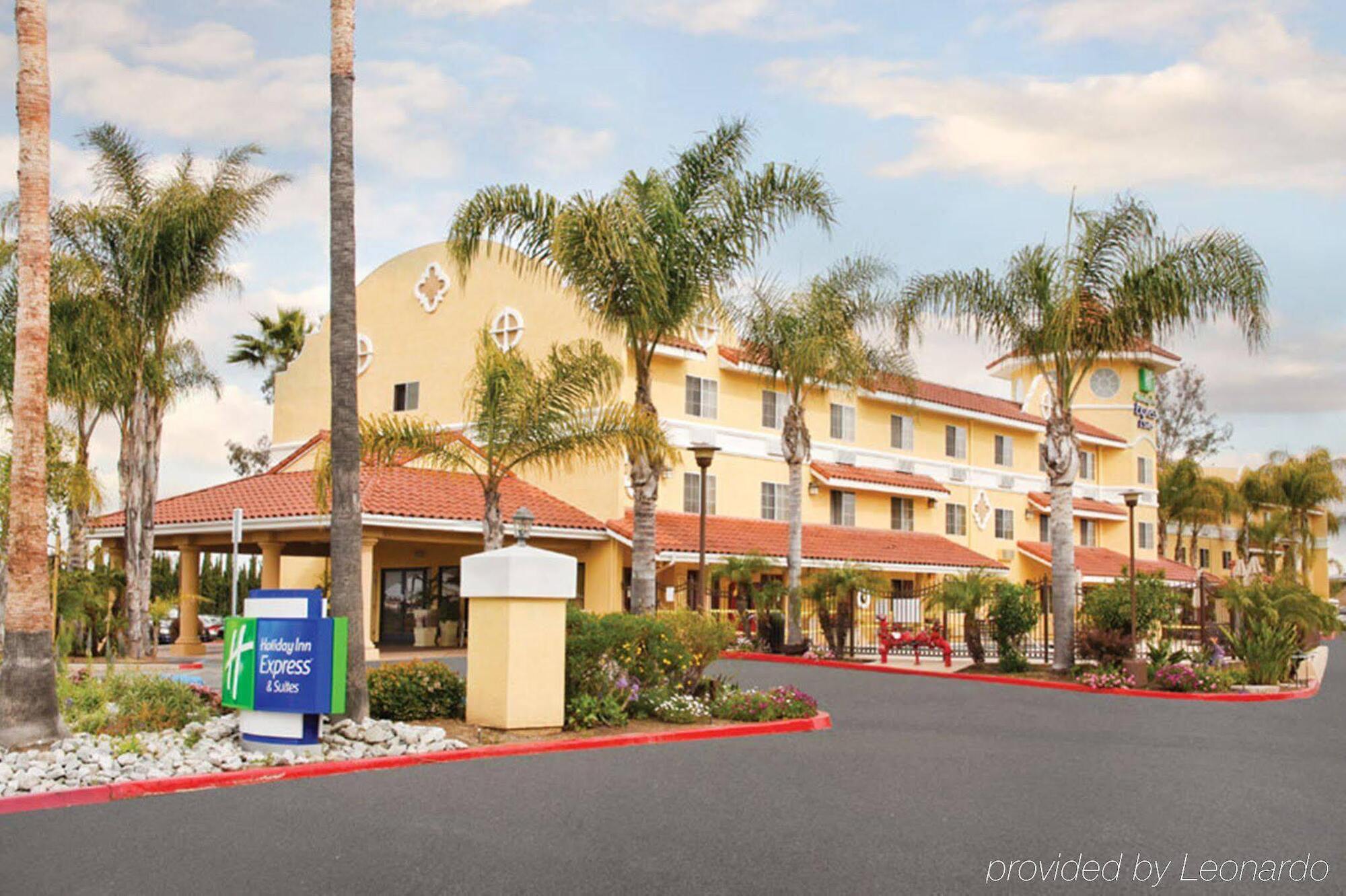 Holiday Inn Express Hotel&Suites San Diego-Escondido Exterior foto